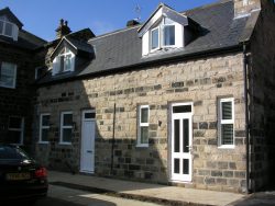 Holmfield House Apartments
